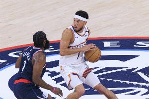 小卡缺席！ESPN預(yù)測(cè)勝率：主隊(duì)快船60.8% 客隊(duì)太陽(yáng)39.2%