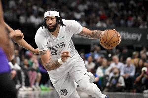 東契奇減肥后再度進(jìn)化 反觀濃眉卻體型臃腫&出勤率連一半都達(dá)不到