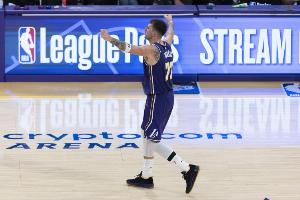 紀(jì)錄粉碎機(jī)！東契奇成為湖人隊(duì)史最快得到1000分球員