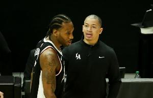 苦吞4連敗！最想念萊昂納德的什么？泰倫-盧：防守和籃板