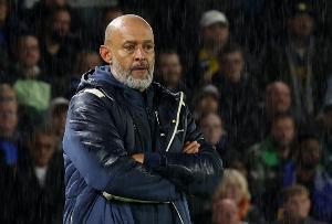 不容易，西漢姆聯(lián)自今年2月份以來首次在英超聯(lián)賽中取得連勝