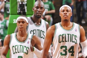 隆多：加內(nèi)特08年總決每2小時就去一次高壓氧艙恢復 他是個訓練狂