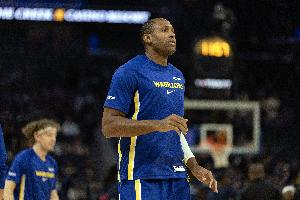 上場比賽因左腳酸痛缺陣！Slater：霍福德今天迎來復(fù)出