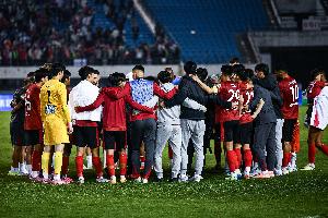 吉林省政府召開常務(wù)會議，表示要重視足球事業(yè)發(fā)展