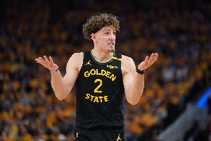 水分十足！波杰姆雖然14+6 但偷隊(duì)友籃板+鐵血5分