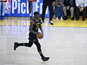 贏球保障！巴特勒在勇士已出戰(zhàn)40場(chǎng) 戰(zhàn)績(jī)?yōu)?9勝11負(fù)&勝率72.5%