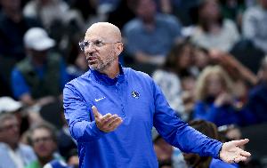 基德談3勝7負(fù)的戰(zhàn)績(jī)：我認(rèn)為這支球隊(duì)會(huì)沒事的 我們能扭轉(zhuǎn)局面