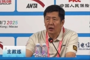 丁偉：一場球打到最后 靠的不是技戰(zhàn)術(shù)而是精神和團結(jié)層面 就是拼