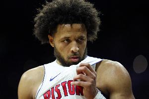 超科比 近58年打鐵數(shù)之最！康寧漢姆45投14中 轟46分三雙+5斷2帽