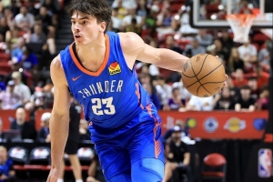 巴恩海澤：在我被選中后 哈滕是第一個(gè)發(fā)短信歡迎我的雷霆隊(duì)友