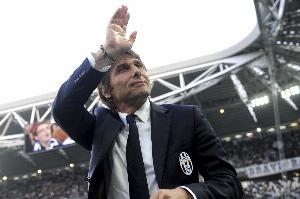 記者：孔蒂希望明年夏天重返尤文執(zhí)教，已和基耶利尼進(jìn)行初步接觸