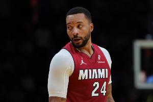 斯波：鮑威爾是全能高效得分手 已練就完整進(jìn)攻技能包打球很聰明