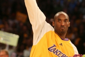 皮爾斯：科比的情緒都在鼻子上 全明星賽時(shí)還對(duì)綠軍奪冠耿耿于懷