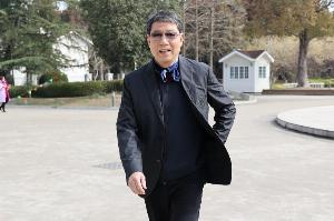 韓鵬：徐根寶指導(dǎo)80多歲高齡還在工作一線，這非常讓人感動