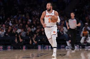 布倫森：轉(zhuǎn)換進(jìn)攻不暢是猶豫和溝通不足導(dǎo)致的 溝通時(shí)機(jī)太晚