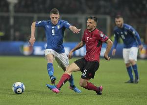 天空體育：貝洛蒂仍需繼續(xù)康復(fù)治療，他最快要到明年春天才能復(fù)出