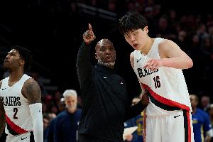 隊記：比盧普斯把楊瀚森吹得過高了 他曾不斷強調(diào)楊瀚森是即戰(zhàn)力