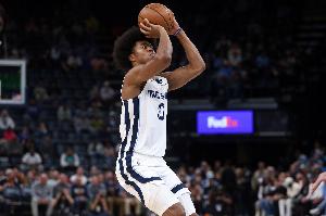 手感冰冷！韋爾斯10投僅2中&三分5中1得5分4板2斷 正負(fù)值-27