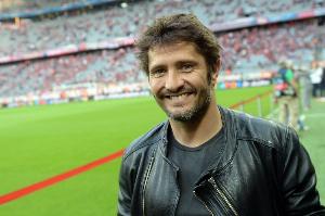 利扎拉祖：德尚的法國(guó)隊(duì)總能保持穩(wěn)定性，他的球隊(duì)很少出現(xiàn)崩盤(pán)