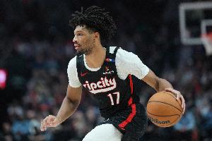 火力全開！謝頓·夏普18投13中爆砍35分5板3助2斷 得分全場最高