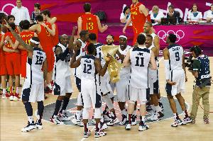 樂(lè)福:12年奧運(yùn)奪金后我和科比曾被拉去藥檢 我們喝著香檳暢談人生