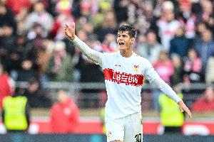 切瑪：我覺得自己更像羅德里而不是布斯克茨，但他們的水平高很多