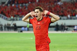 大場面先生！拜合拉木本賽季俱樂部19場0球0助攻，為國字號進(jìn)7球