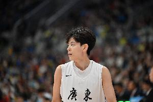 真核心！楊舒予18中9&三分10中4砍下22分3助 末節(jié)連砍8分定勝局