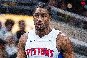 活塞主帥：艾維恢復(fù)進(jìn)展順利 現(xiàn)在已能參與一些場上訓(xùn)練了