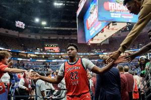 懂得感恩！奎因：感謝鵜鶘球迷 這是我的第二故鄉(xiāng) 我愿傾其所有