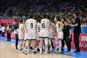 媒體人：廣東女籃接下來會撐起中國女籃的半邊天嗎？我們拭目以待