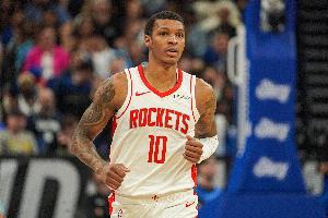 內(nèi)外開花！小賈巴里·史密斯半場11中6拿到15分 三分6中3