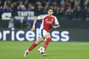 羅馬諾：卡拉菲奧里因傷離開國家隊，槍手預計球員下周可恢復出場