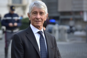 意體育部長(zhǎng)：2026年有3座新球場(chǎng)開(kāi)工，希望那不勒斯也能有新球場(chǎng)