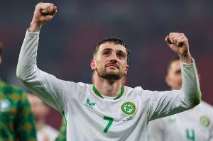 愛爾蘭英雄！23歲帕洛特世預賽2場包辦5球，搶6分帶隊殺進附加賽