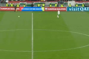 瘋狂的劇情！凱萊赫壓哨長(zhǎng)傳發(fā)動(dòng)最后一攻，送索博、凱爾凱茲出局