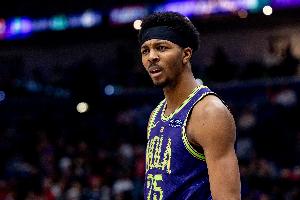 挑大梁！墨菲半場6中4貢獻13分4板 三分3中3