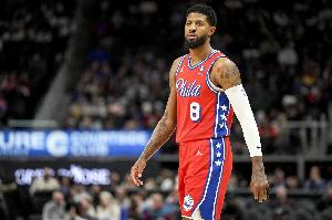 復(fù)出還得找狀態(tài)！喬治上半場6中2得7分3板1助1帽 三分3中1