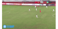 U22國足流暢配合！楊希禁區(qū)內(nèi)倒地，但裁判表示沒有點(diǎn)球