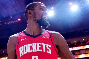 隊記：若火箭希望打進總決賽 昨天面對魔術(shù)的這種硬仗很有必要