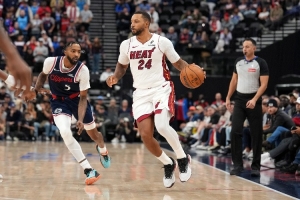 拉加·貝爾：快船又老又沒防守 失去鮑威爾對他們傷害很大