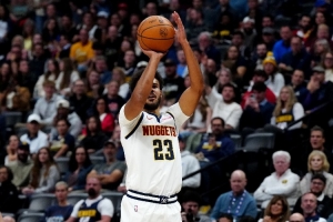 就差1分了！卡梅隆·約翰遜接約基奇?zhèn)髑蛉执蛲９? >
                                        </div>
                                    </div>
                                                                        <div   id=