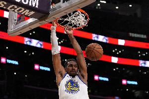 科爾：我們很懷念盧尼 他做客大通中心時會得到最熱烈的掌聲