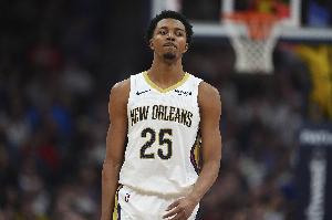 無(wú)力回天！墨菲9中6拿到18分5板3斷 三分5中4