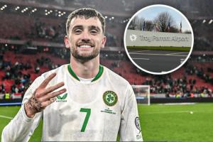 迎接英雄凱旋！愛爾蘭都柏林機(jī)場打趣：我們改名叫“帕洛特機(jī)場”