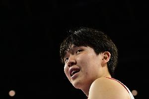 媒體人：小楊最好大號(hào)小號(hào)穿插 G聯(lián)盟找自信查問(wèn)題 常規(guī)賽秀成果