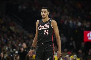 開拓者VS太陽(yáng)首發(fā)：霍勒迪缺陣克里斯·穆雷提上首發(fā) 搭檔克林根