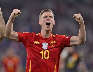 19年首秀以來奧爾莫為西班牙出戰(zhàn)46場(chǎng)打進(jìn)12球，球隊(duì)陣中僅次3人