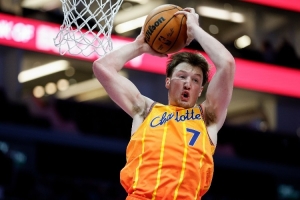 邦納：克尼佩爾和弗拉格同隊(duì)時(shí)不是核心 但他現(xiàn)在得分很高