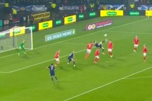 炸裂！蘇格蘭贏球才確保晉級，麥克托米奈開場精彩倒鉤助球隊領先